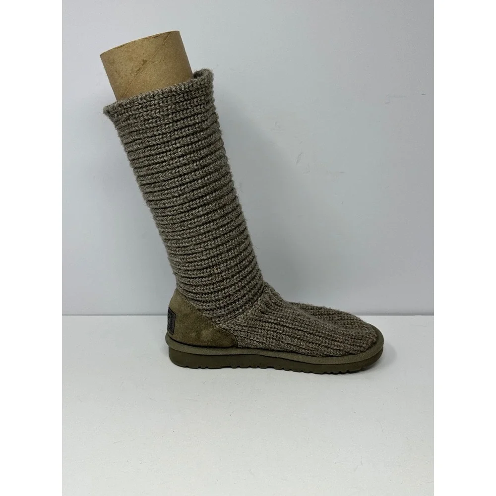 UGG australia classic